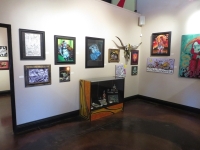 side show gallery 01